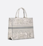 LARGE DIOR BOOK TOTE Gray Toile de Jouy Embroidery (42 x 35 x 18.5 cm) - Image 2