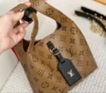 LouisVuitton Sac Atlantis BB M46816 - Image 2