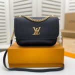 Louis Vuitton M57073 Lockme Chain PM - Image 3