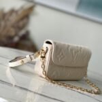 Louis Vuitton M82210 Wallet on Chain Ivy - Image 8