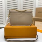 Louis Vuitton M57072 Lockme Chain PM - Image 6