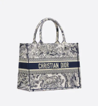 MEDIUM DIOR BOOK TOTE Blue Toile de Jouy Embroidery (36 x 27.5 x 16.5 cm)