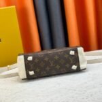 Louis Vuitton M46495 Opera BB - Image 6