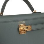 Hermès Kelly Sellier 20 Vert Amande Epsom Gold Hardware - Image 7