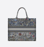 LARGE DIOR BOOK TOTE Denim Multicolor Dior Jardin Magique Embroidery (42 x 35 x 18.5 cm) - Image 2