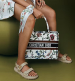 MEDIUM DIOR BOOK TOTE White Multicolor Dior Petites Fleurs Embroidery (36 x 27.5 x 16.5 cm) - Image 5