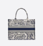 MEDIUM DIOR BOOK TOTE Blue Toile de Jouy Embroidery (36 x 27.5 x 16.5 cm) - Image 2