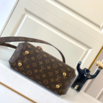 Louis Vuitton Montaigne BB M41055 - Image 5