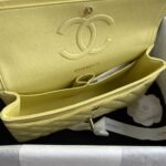 Chanel Classic 11.12 Handbag Gold Hardware - Image 5