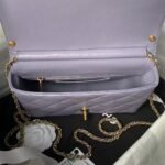 Chanel AS5011 Flap bag Shiny Lambskin Imitation Pearls & Gold-Tone Metal Light Purple - Image 6