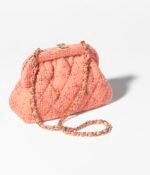 CHANEL CLUTCH - Image 2