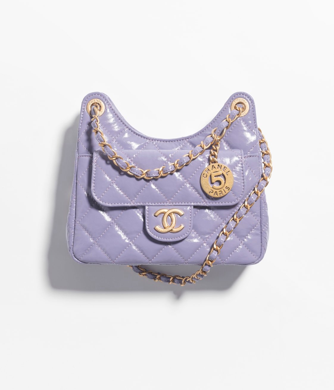 0fb6c7022b0e42e78e06ec200ffb64c1.jpg CHANEL SMALL HOBO BAG - Image 1