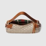GG Emblem Medium Shoulder Bag - Image 6
