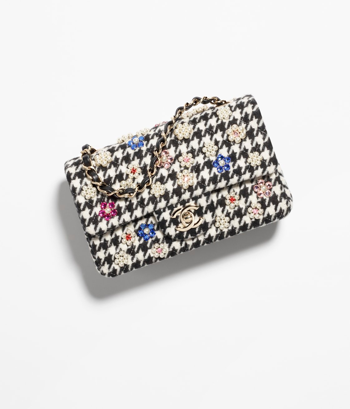 1b8a27231d9f448bb18201af3a241613.jpg CHANEL MINI CLASSIC HANDBAG - Image 1