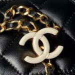 Chanel AP3941 Mini Vanity Case Lambskin Enamel & Gold-Tone Metal Black - Image 7
