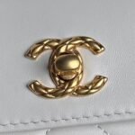 Chanel 24B AS5038 Lambskin Clutch White - Image 3