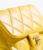CHANEL SMALL FLAP BAG - Image 4