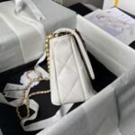 Chanel AS5011 Flap bag Shiny Lambskin Imitation Pearls & Gold-Tone Metal White - Image 3