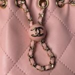 Chanel 24S AS4810 Medium CC Drawstring Backpack Shiny Lambskin Light Gold Hardware Pink - Image 4