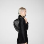GG Emblem Small Shoulder Bag - Image 3