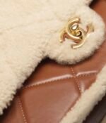 CHANEL FLAP BAG - Image 4