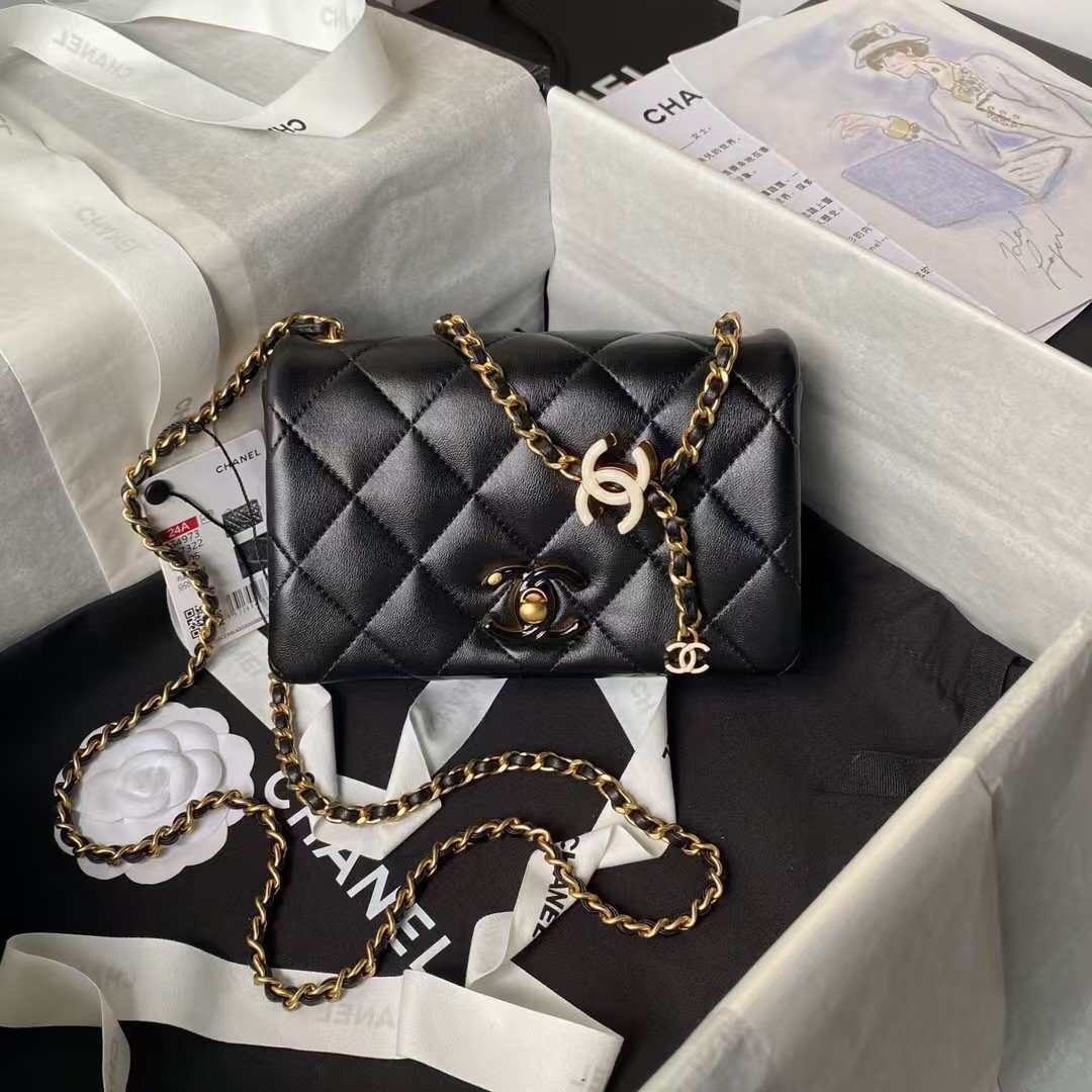 60ffa3a2c7c044d19faa122d8dab2561.jpg Chanel AS4973 Mini Flap Bag Shiny Lambskin Enamel & Gold Metal Black - Image 1