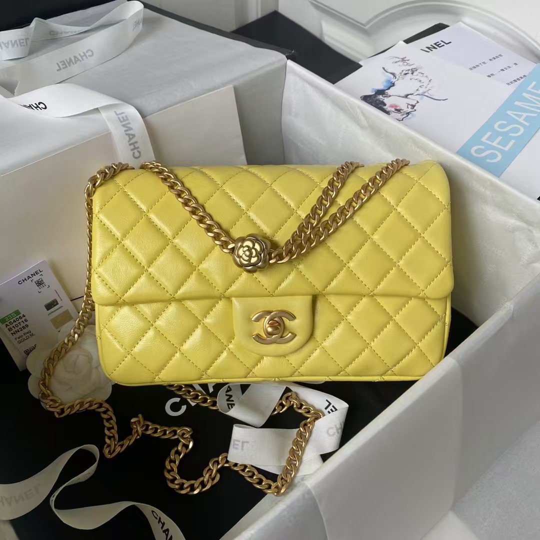 6acc714ae26c4ec3862d1853265c5fbc.jpg Chanel 23S AS4064 Camellia Embossed Chain Lambskin Flap Bag Yellow - Image 1