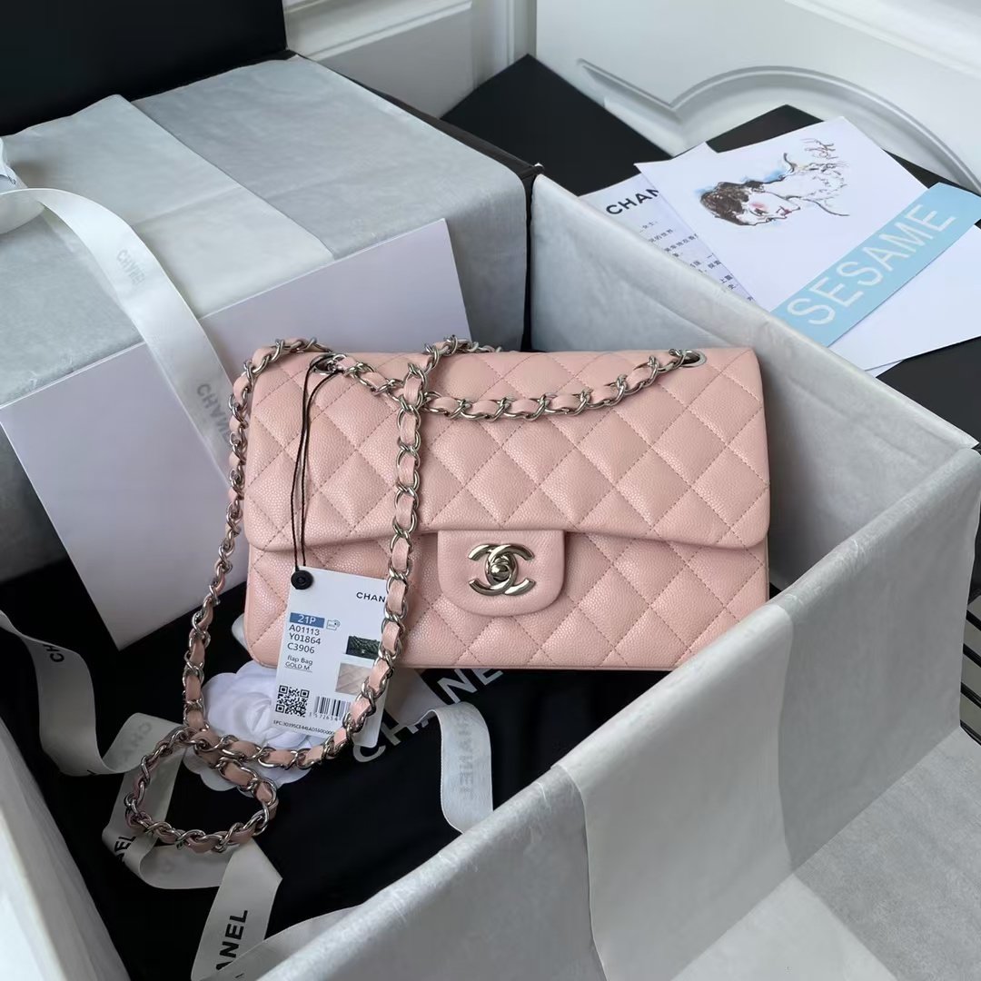 853e713d49f64739b1f55d0a7dbed8b7.jpg Chanel Small Classic Handbag Caviar Silver Hardware - Image 1