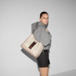 Ophidia Medium Shoulder Bag - Image 3
