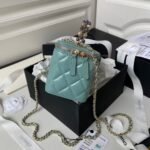 Chanel AP3804 Clutch Lambskin Cosmetic Bag With Pearl Handle Green - Image 6