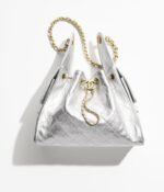 25 CHANEL 25 SMALL HANDBAG