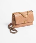 CHANEL 19 HANDBAG - Image 2