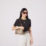 Padlock Small Shoulder Bag - Image 3
