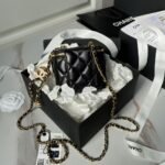 Chanel AP3941 Mini Vanity Case Lambskin Enamel & Gold-Tone Metal Black - Image 2