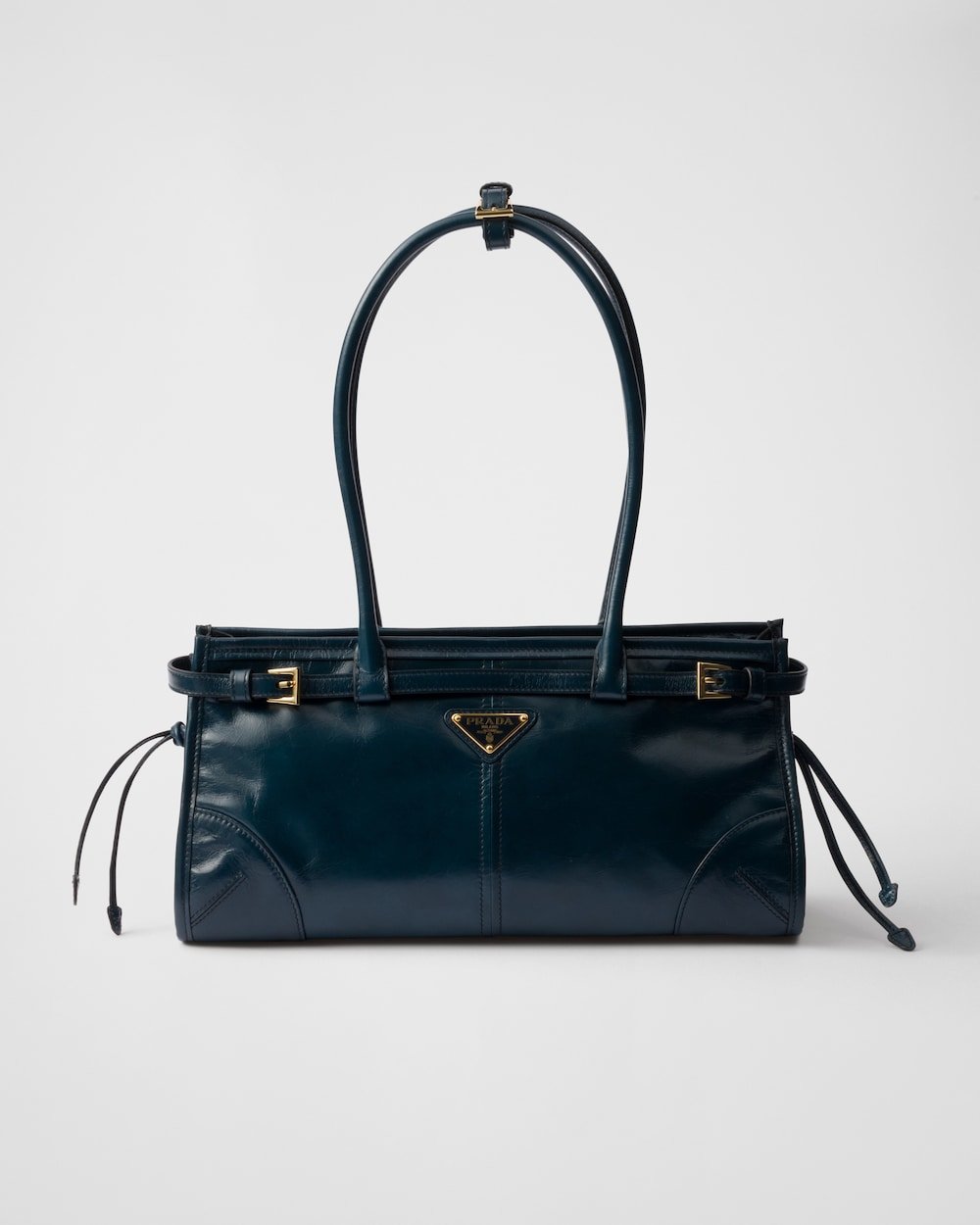 9e0f41b7646547e6baa672b68a019243.jpg Prada Bonnie Medium Leather Handbag - Image 1