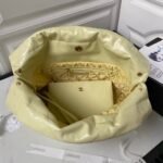 Chanel 22 Hobo Bag 24C AS4486 Gold Metallic Yellow Shiny Calfskin New Edition Horizontal - Image 4
