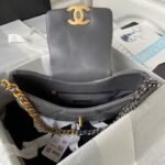 Chanel 24C AS4638 19 Hobo Bag Grey Lambskin Mixed Metal Hardware - Image 4
