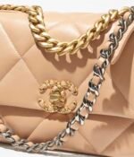 CHANEL 19 HANDBAG - Image 4