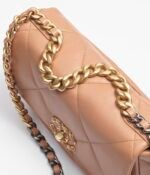 CHANEL 19 HANDBAG - Image 4
