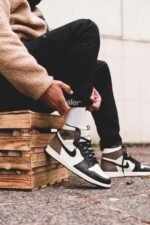 AJ Jordan 1 High Dark Mocha Online Shop - Premium Quality Streetwear Sneaker - Image 7