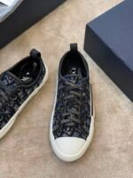 Christian Dior Crystal B23 Oblique SneakersLow-Top Sneaker Spring/Summer Collection Black - Premium Quality Streetwear Sneaker - Image 7