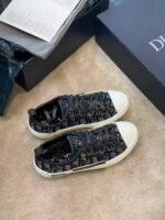 Christian Dior Crystal B23 Oblique SneakersLow-Top Sneaker Spring/Summer Collection Black - Premium Quality Streetwear Sneaker - Image 5
