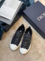 Christian Dior Crystal B23 Oblique SneakersLow-Top Sneaker Spring/Summer Collection Black - Premium Quality Streetwear Sneaker