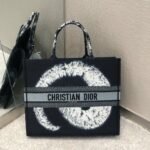 Christian Dior Large Dior Book Tote Black For Women 16.5in/42cm CD M1286ZRIW - Premium Quality Streetwear Sneaker