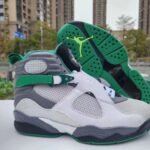 Jordan 8 Retro University of Oregon PE Pure Platinum EU 40 - EU 47 - Premium Quality Streetwear Sneaker